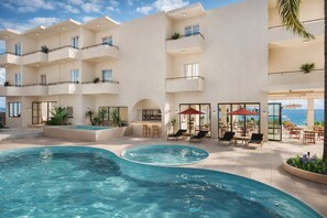 Seasonal outdoor pool