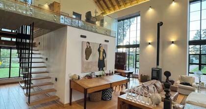 Hathersage Homestead – Private Farmhouse, River, Pool & Cape Dutch Charm