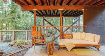 Relaxed 1 Bedroom under the Russian River Redwoods