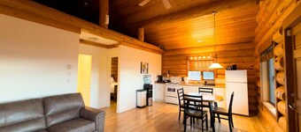 Cozy 2-Bedroom Waterfront Cabin – Swim, Fish & Relax on Lac La Hache