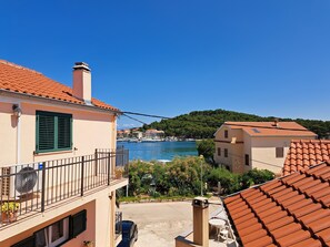 Property grounds - TwoBedrom Apartment with Terrace and SeaView (Jadranka) (Kukljica)