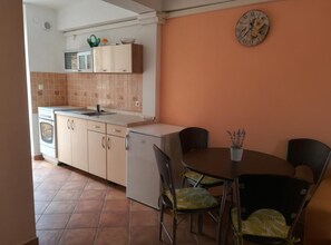 Dining - OneBedroom Apartment (Pere) (Kukljica)