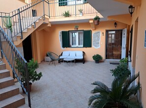 Property grounds - OneBedroom Apartment (Pere) (Kukljica)
