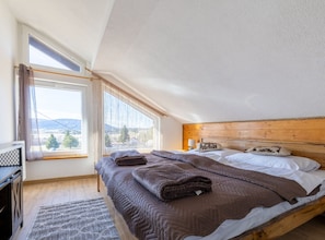 3 Schlafzimmer, Bügeleisen/Bügelbrett, Internetzugang, Bettwäsche