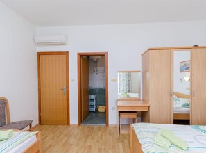 2 bedrooms, Internet, bed sheets - Apartments and Room Ljubica i Branko - Two bedroom Apartment A1 (Lopar)