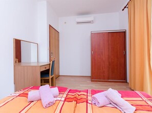 2 bedrooms, Internet, bed sheets - Apartments and Room Ljubica i Branko - Two bedroom Apartment A2 (Lopar)