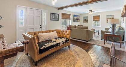 The Lively House - 4 BD Stylish Ranch on 13 AC, 6 MI to Augusta Regional Airport