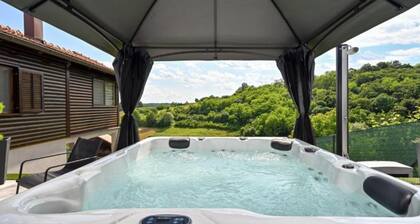 Dora Harmony House - Three bedroom Villa with the Pool