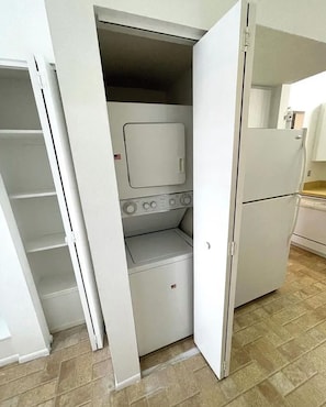 Interior - Tranquil 2-bedroom condo in sunny Sarasota (Sarasota)