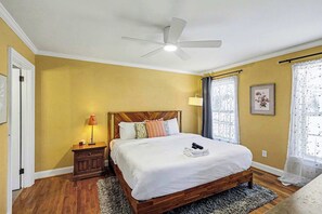 2 bedrooms, iron/ironing board, WiFi, bed sheets - Charming 2BR East Nash Stay w Fenced Yard & Grill! (Nashville)