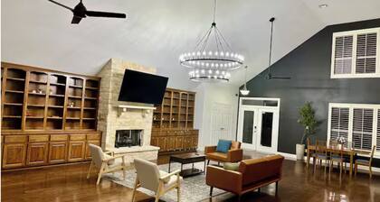 Creekside Home & Event Gathering Destination