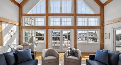 Wind Rose Estate Waterfront w/Private Dock & Views
