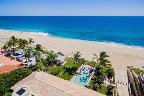 On the beach - Villa Casa Piedra Blanca by The Agency Baja (San José del Cabo)