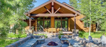 Ski-In/Ski-Out! Mtn-View Donnelly Home w/ Hot Tub