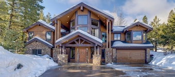 Ski-In/Ski-Out! Mtn-View Donnelly Home w/ Hot Tub