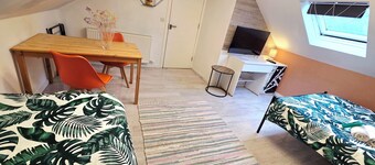 Mini Hotel rooms with home facilities Great location 30mins from Glasgow