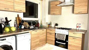 Microwave, oven, dishwasher