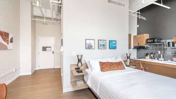 Appartement, plusieurs lits, cuisine, vue ville (The 333 Suites 3rd Floor)