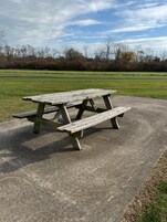 Basic Double Room, 1 Double Bed | Outdoor dining