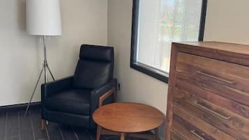 Double Room, Patio, Courtyard View | Interior