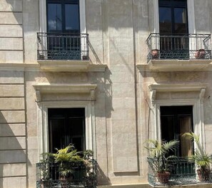 การตกแต่งภายนอก