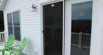 Lakeview Retreat w Fire Pit & Total Privacy!