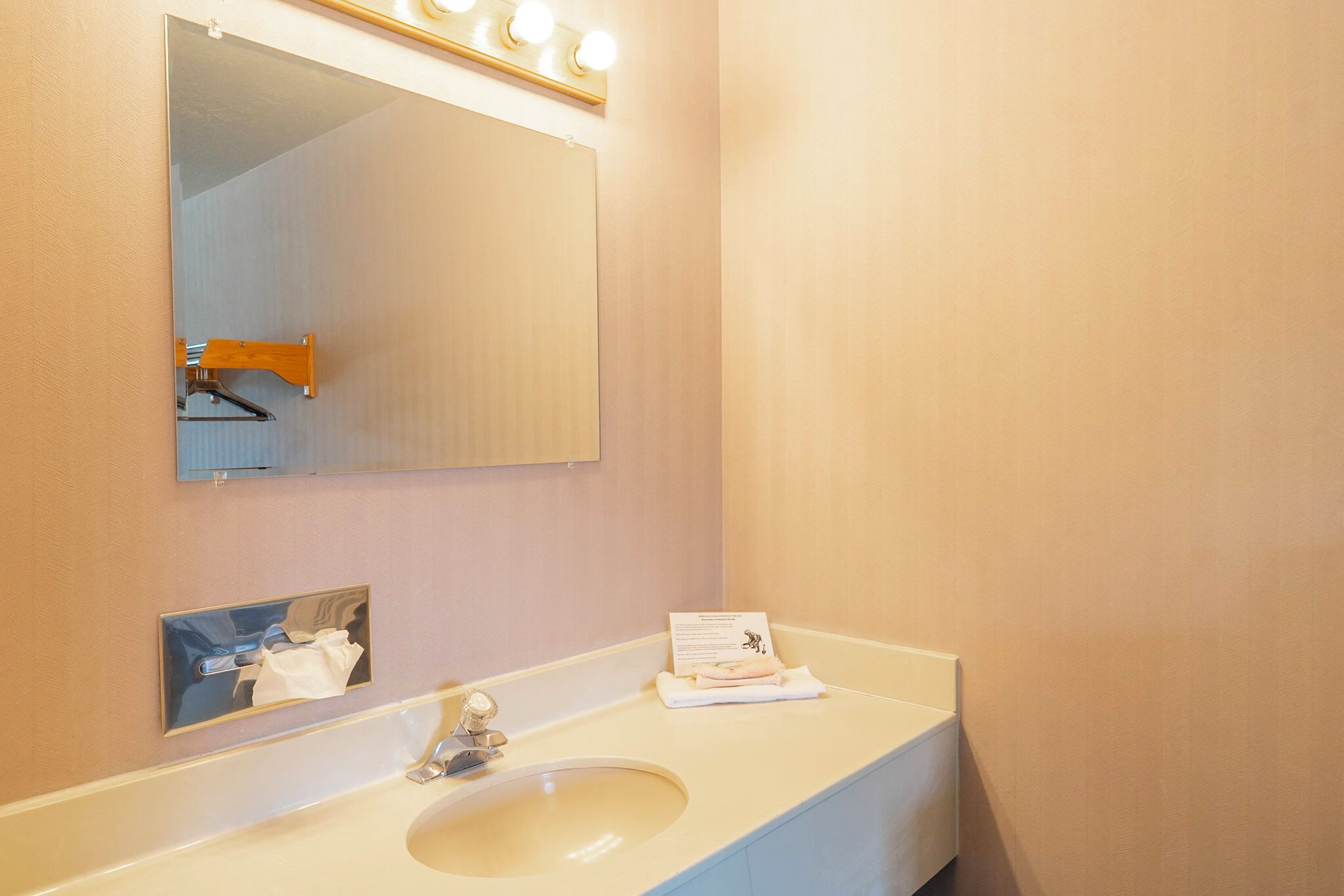 Quadruple Room, 2 Double Beds | Bathroom