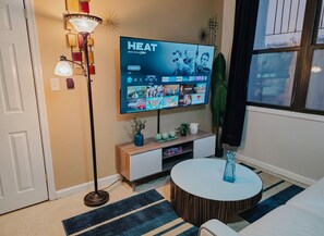 2 bedrooms, desk, iron/ironing board, free WiFi - Twinset / 2 King Beds / Elevator / 2 Ensuite / W/D (Philadelphia)