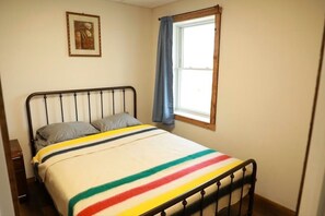 3 habitaciones, escritorio, cuna de viaje y wifi 