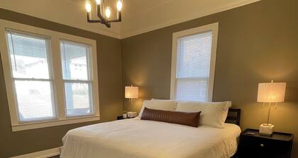 2-bedroom house in peaceful Paragould with fenced in backyard