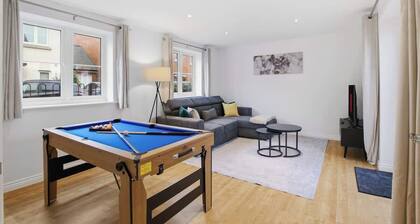 3-Bed House with Parking | Ideal for Contractors