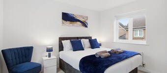 3-Bed House with Parking | Ideal for Contractors