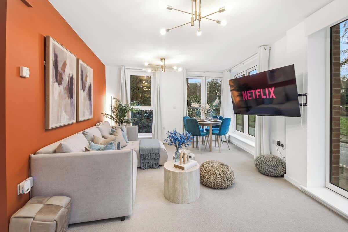 TV, offices