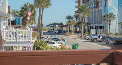 Beachside Oasis I Walk to the Beach I Ocean view I