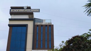 Perincian bahagian luar