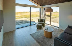 Smart TV - 3 bedroom beautiful home in Lemvig (Lemvig)