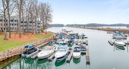 Sunrise Cove on Lake Norman