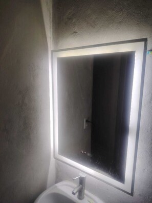 Bathroom - Premium home with pool and entertainment (Tizayuca)