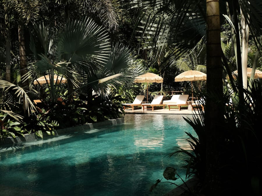 2 outdoor pools