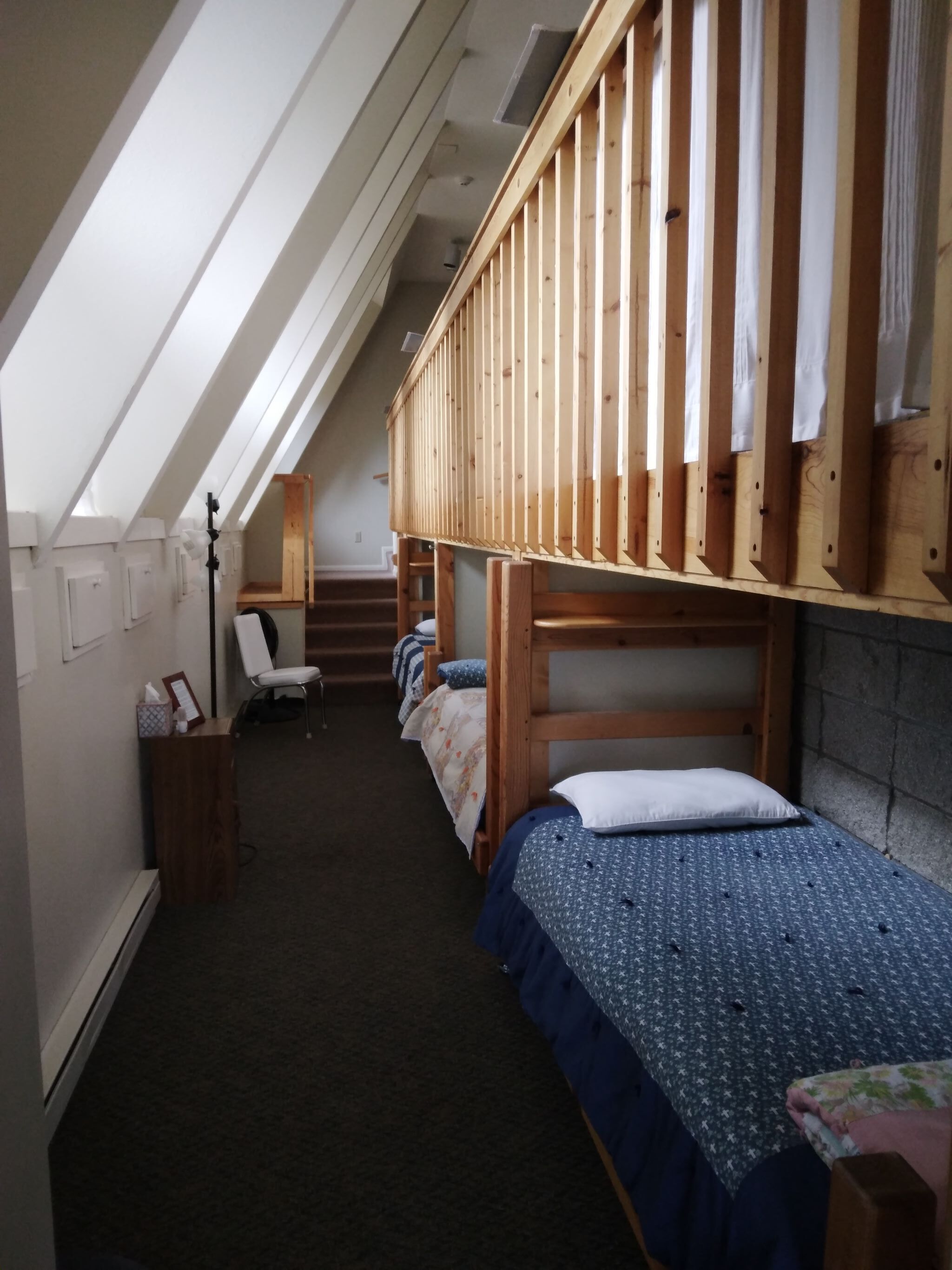 6 chambres, lit parapluie, Wi-Fi, draps fournis