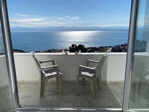 Room - Kuğu Apart Pansiyon (Sinop)