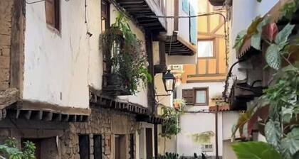 ALMAVERA. Pure Calm House. Colibri 1 Apartment