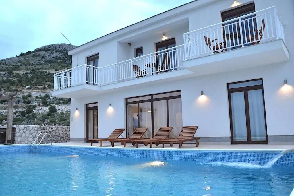Piscine extérieure