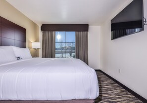Desk, laptop workspace, iron/ironing board, free WiFi - Cobblestone Hotel & Suites - Bay Minette (Bay Minette)