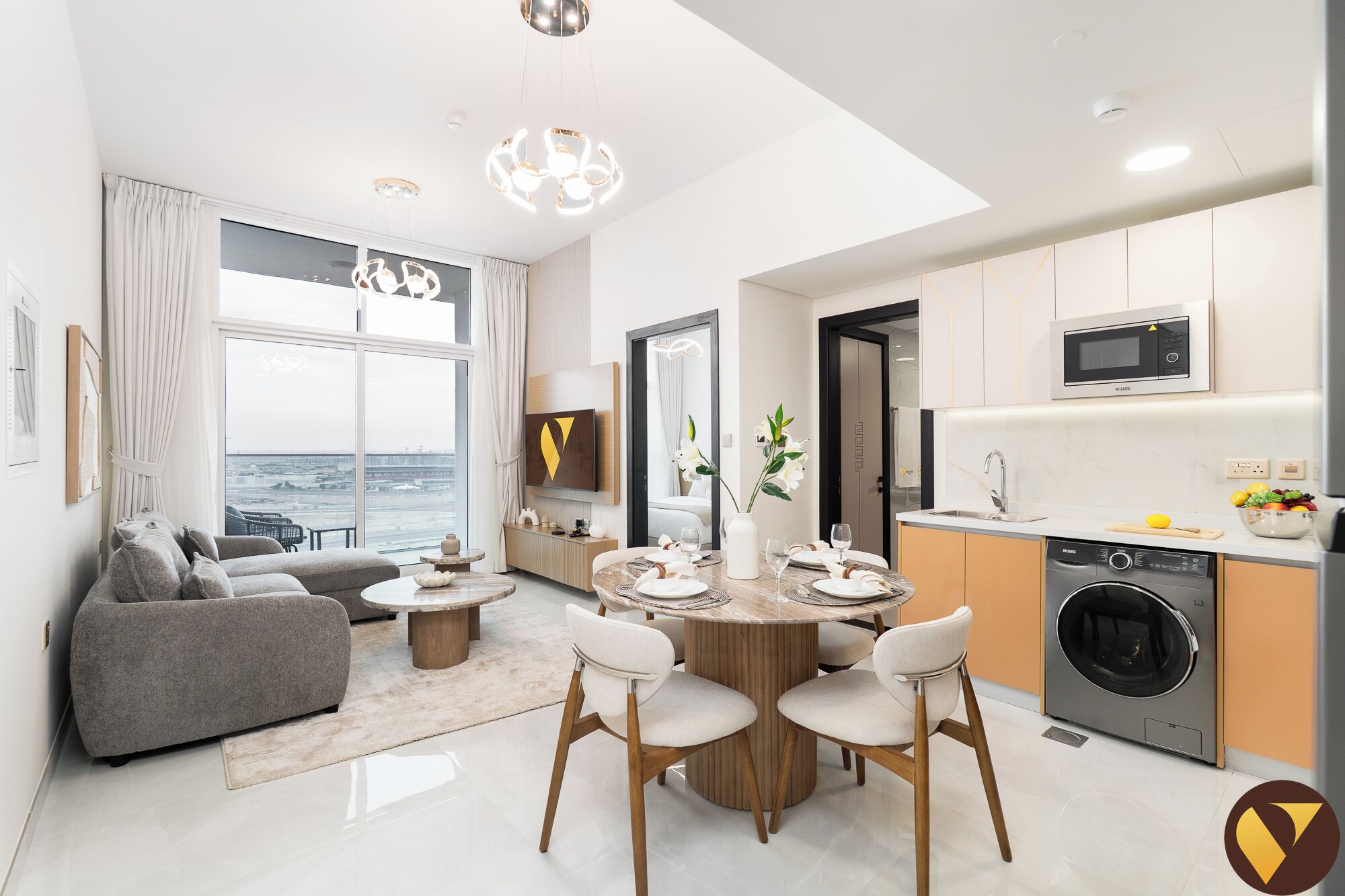 تناول الطعام داخل الغرفة