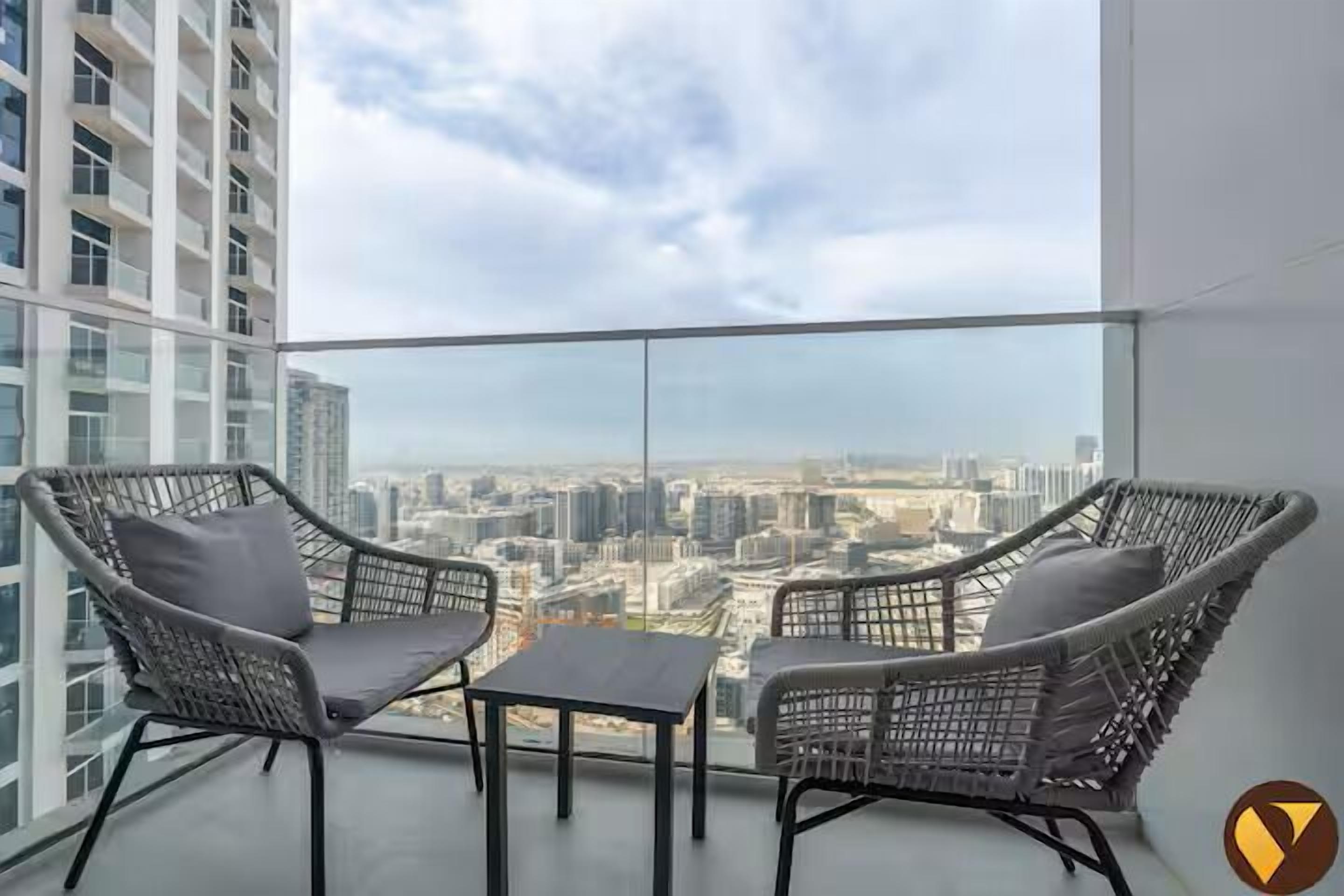 Luksusleilighet, balkong, byutsikt | Utsikt fra balkong