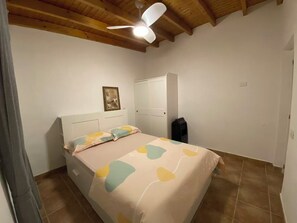 3 bedrooms, iron/ironing board, WiFi, bed sheets - Family 3BR Townhouse Pool Terrace South Tenerife (Arona)