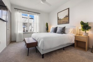 Room - Refined Ground Level 2BR 2BA with Patio Access (San Marcos)