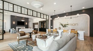 Living area - Refined Ground Level 2BR 2BA with Patio Access (San Marcos)