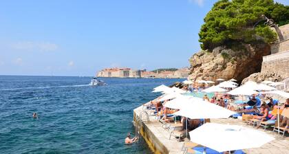 New summer discount - Serene 2-bedroom with AC in the heart of Dubrovnik